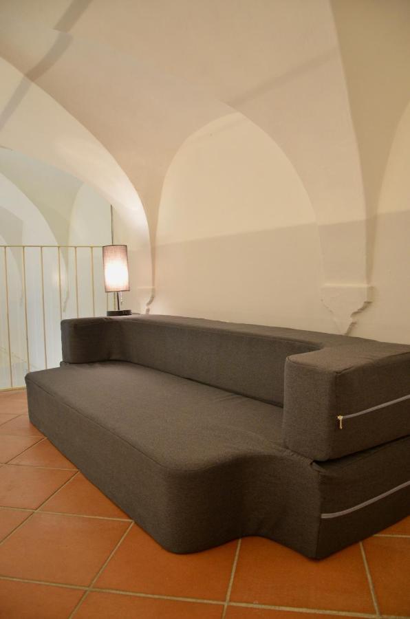 Duomo26 Boutique Apartment Дезенцано-дель-Гарда Екстер'єр фото