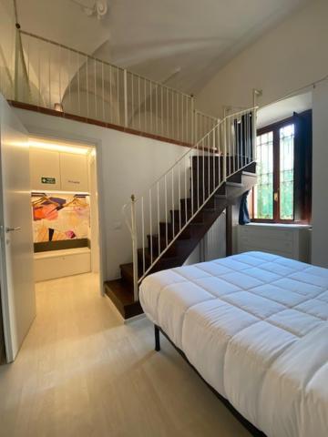 Duomo26 Boutique Apartment Дезенцано-дель-Гарда Екстер'єр фото