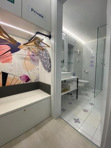 Duomo26 Boutique Apartment Дезенцано-дель-Гарда Екстер'єр фото
